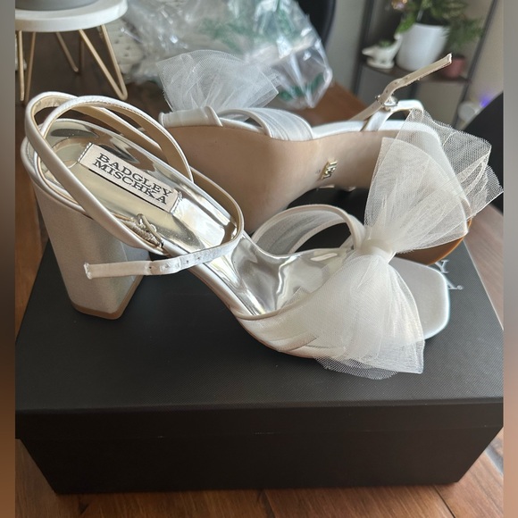 Badgley Mischka Tess Heel - Picture 4 of 7